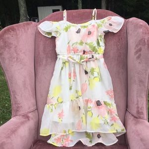 A cute dress size 5/6